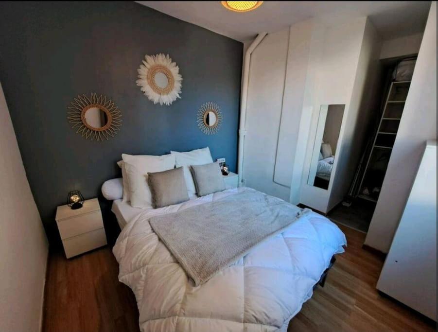 Logement Cosy Pour 4, Wifi, Centre Ville Montpellier Exteriör bild